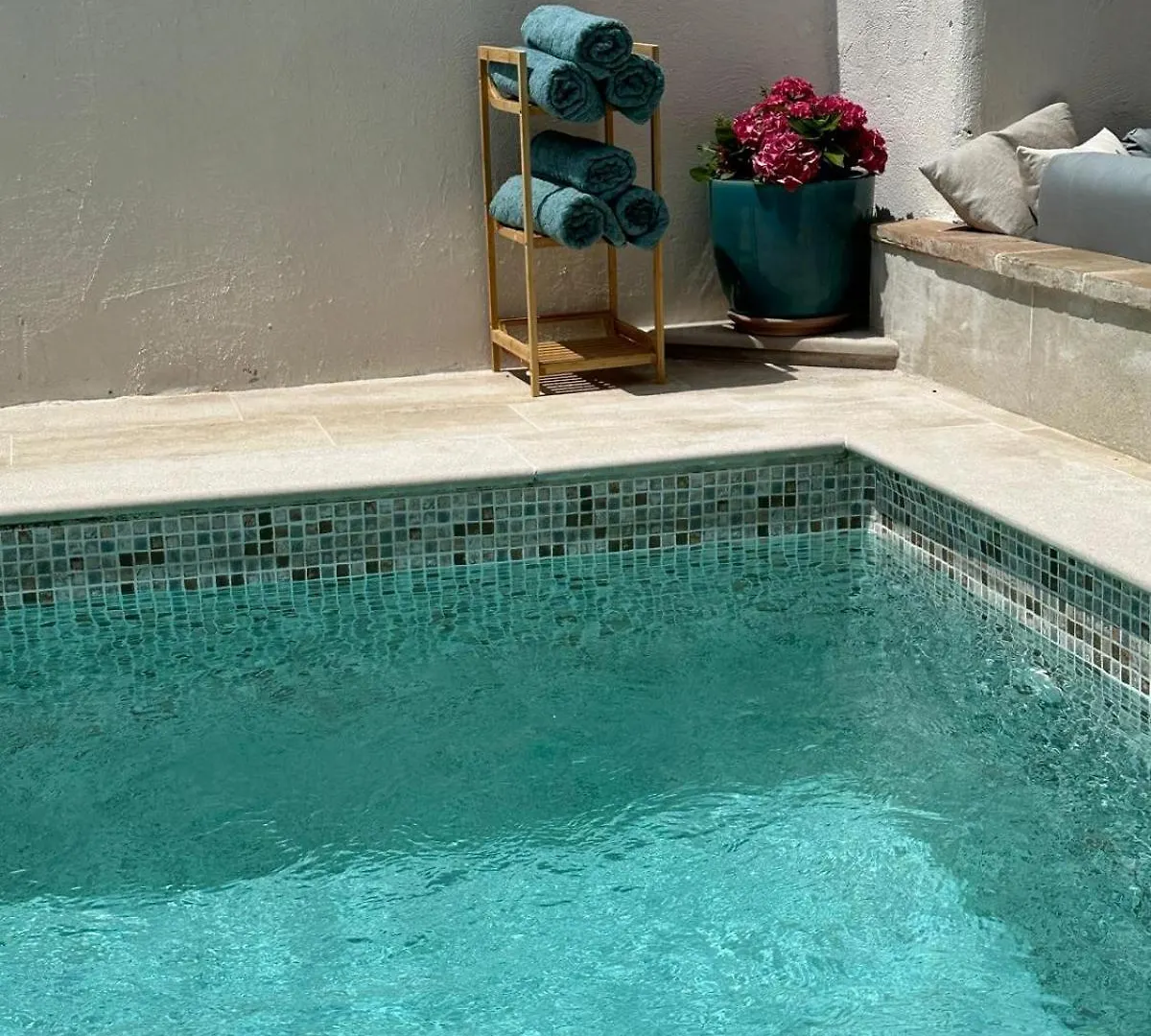 Homestay Cotton House Apartment Novi Vinodolski Croatia