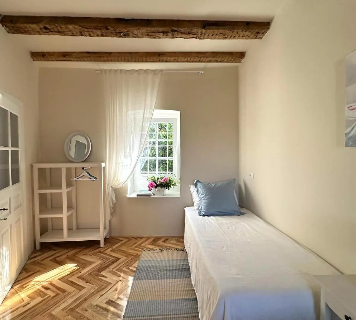 Homestay Cotton House Apartment Novi Vinodolski Croatia